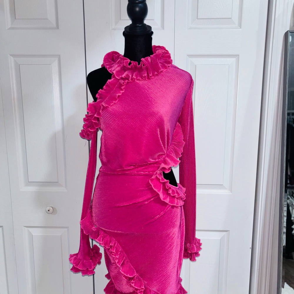 Vibrant Pink Ruffled One-Shoulder Dress
